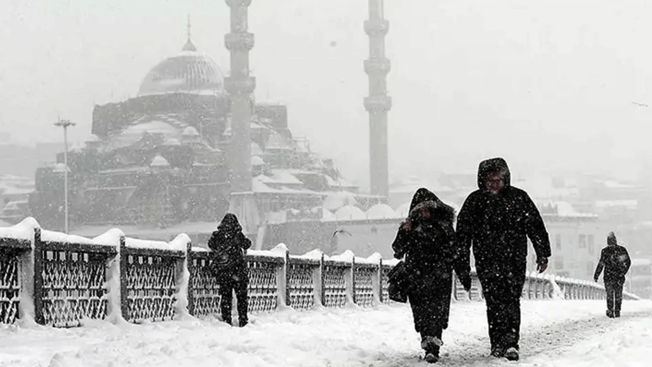 Stanbul Da Mart Kap Dan Bakt Racak Meteoroloji Uzman Kar Ya