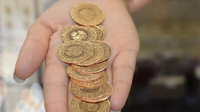 İbre aşağı döndü! Gram altın, çeyrek altın ne kadar oldu? İşte 5 Nisan 2024 <a href=