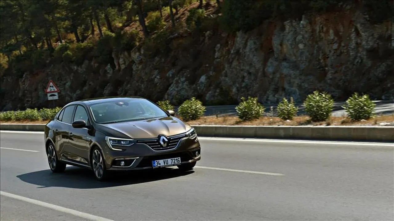 Renault Megane Sedan