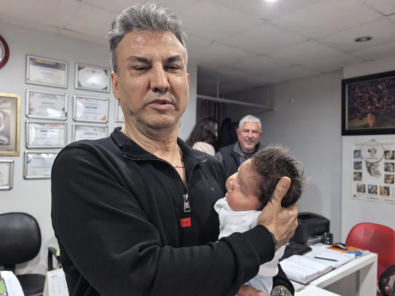Bebek ve babası 