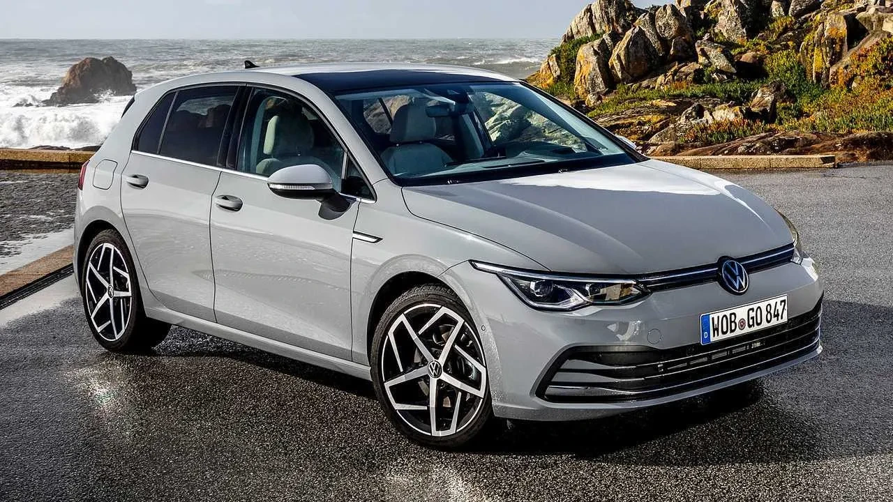 en az yakan otomatik vitesli benzinli arabalar