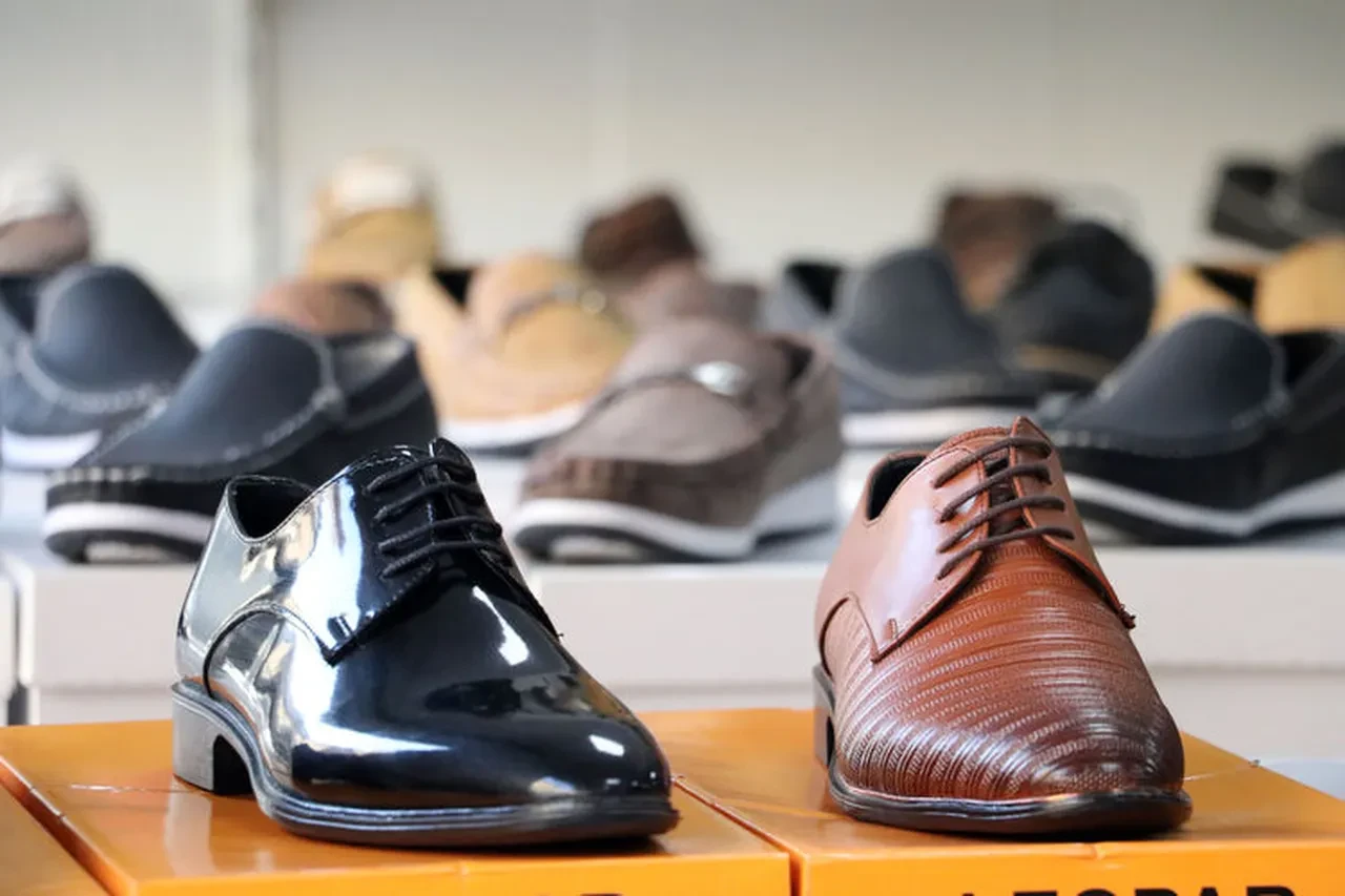 AYAKKABI VE ÇORAP SEÇİMİNDE HAYATİ KURALLAR