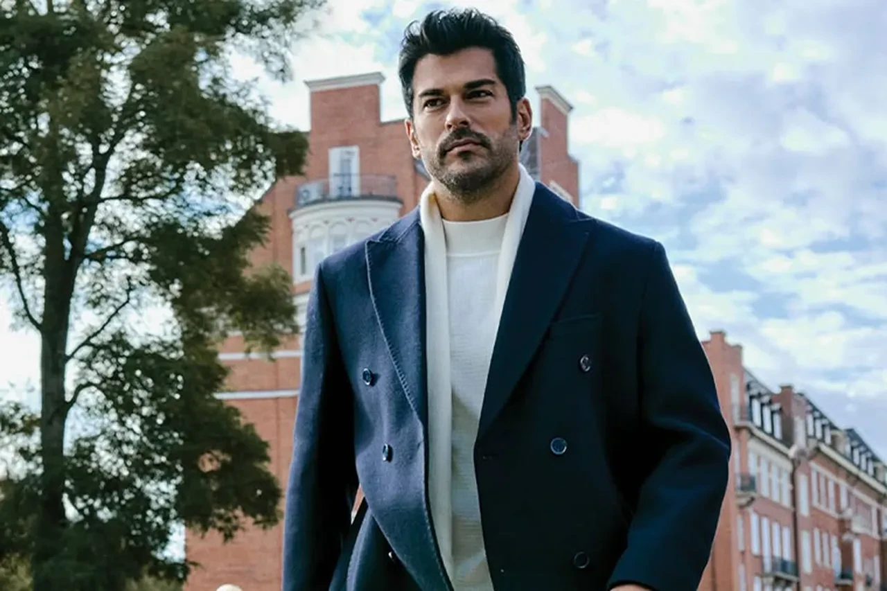 Türkiye’nin en yakışıklı oyuncuları listelendi! Bu kez sıralamayı yapay zeka yaptı: Zirvede bakın hangi isim yer aldı