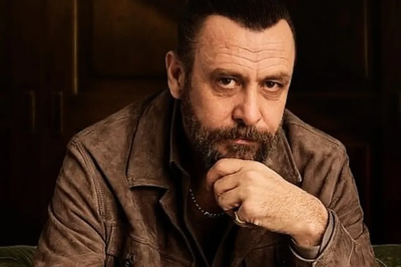 Türkiye’nin en yakışıklı oyuncuları listelendi! Bu kez sıralamayı yapay zeka yaptı: Zirvede bakın hangi isim yer aldı