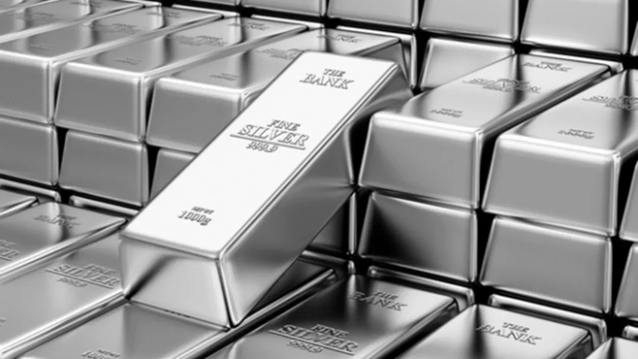 Gümüşten yeni rekor! Tahminler altüst oldu