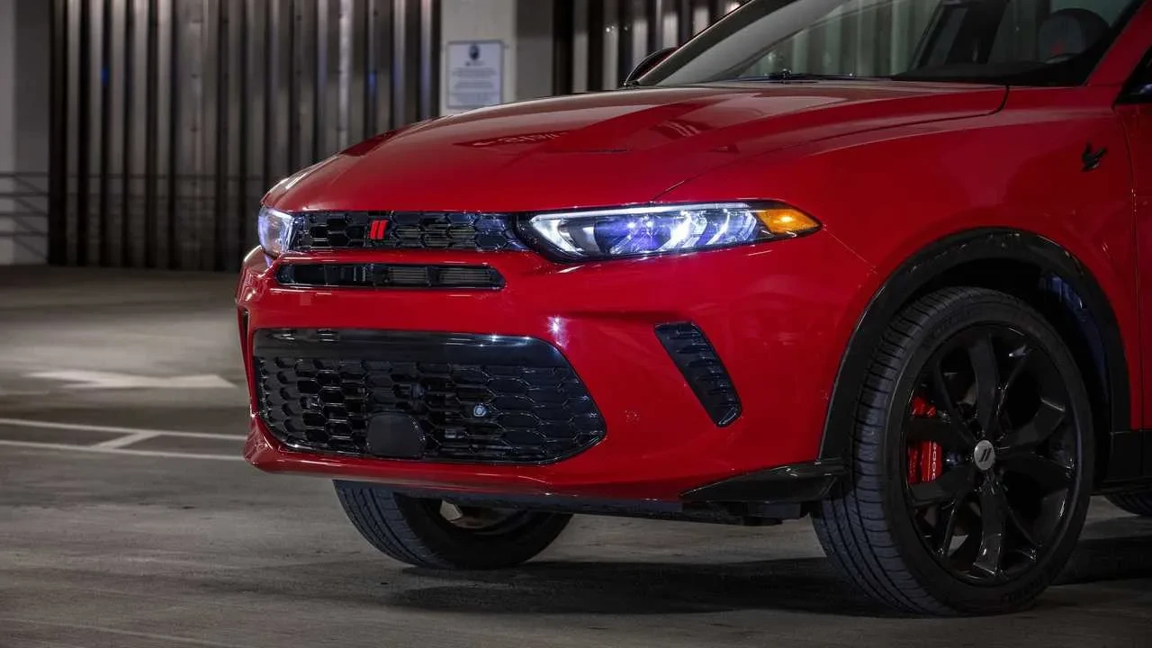 Kimsenin istemediği otomobil modelleri belli oldu! Bayilerde 2024 model stok alarmı