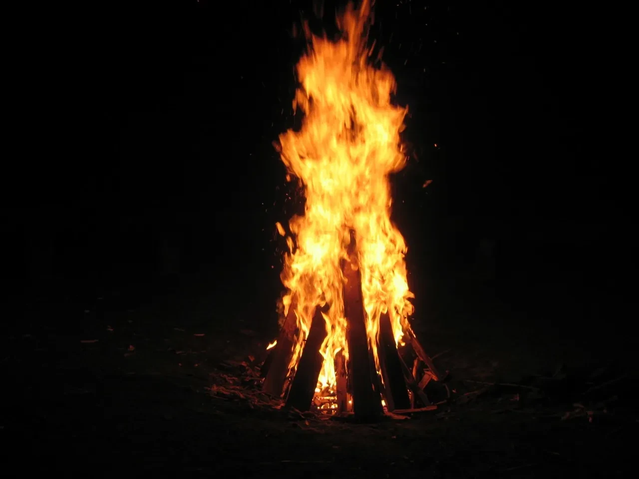 İnsanlık tarihi değişebilir: Ateşle dans 400 bin yıl önce başlamış