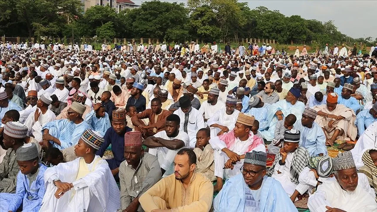 Dünyanın en kalabalık ülkeleri belli oldu! Yaşamak değil, nefes almak bile zor