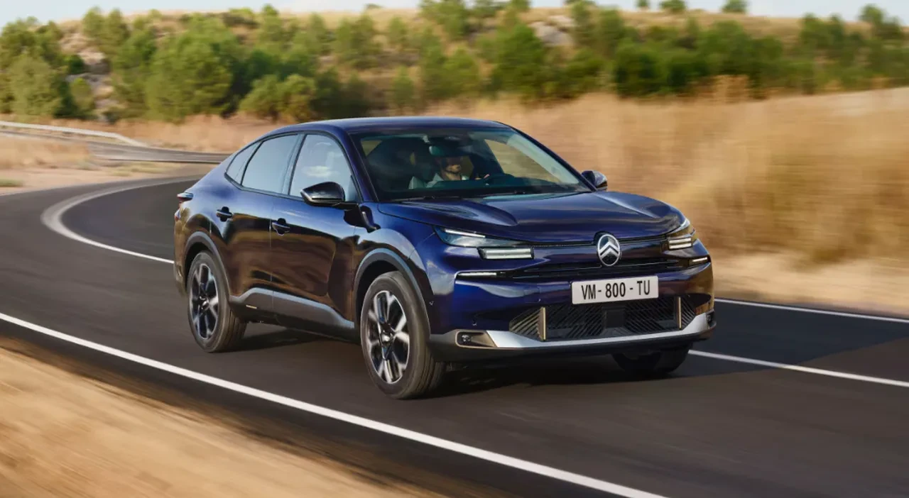 En uzun menzilli orta sınıf elektrikli otomobiller belli oldu! Tek batarya ile şehir dışına gidip gelmek artık hayal değil