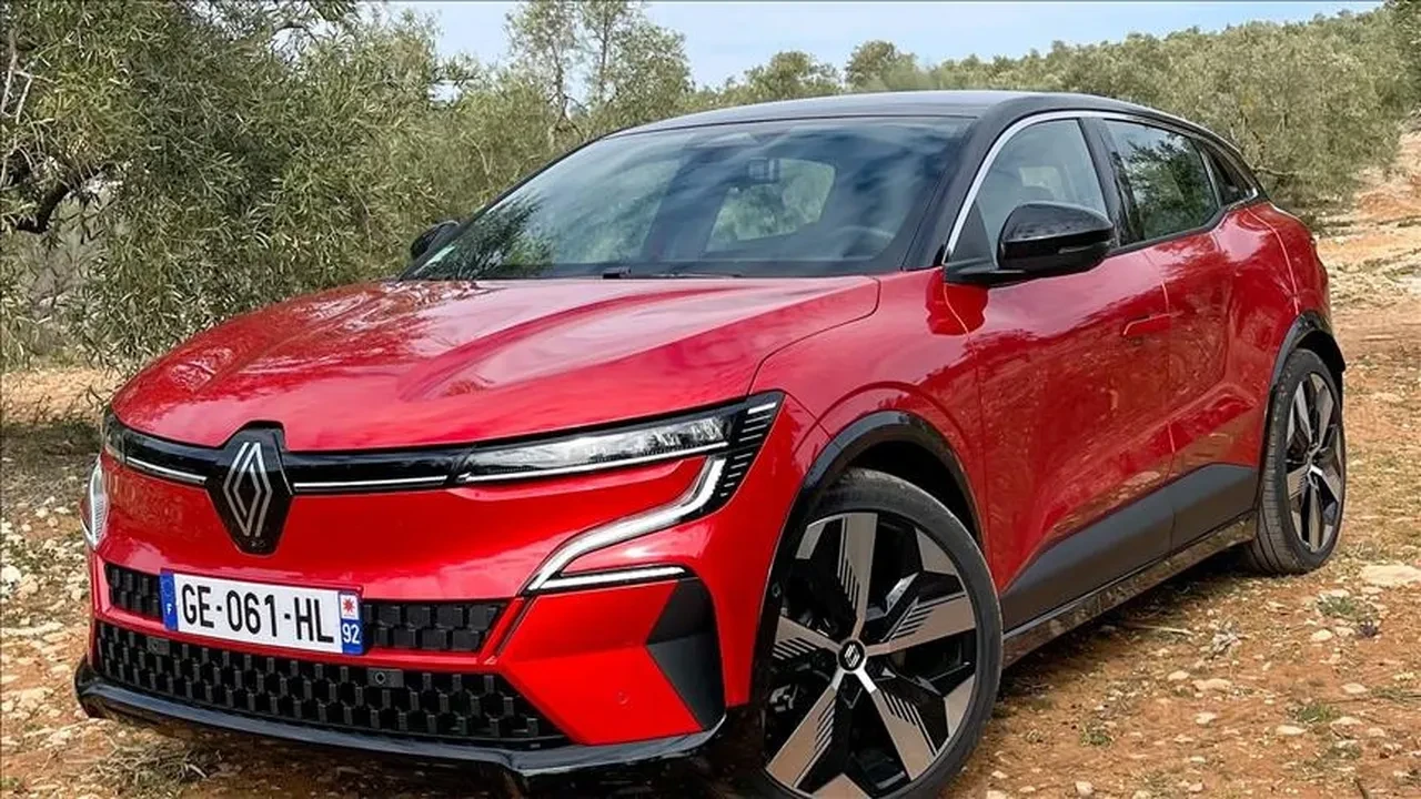 En uzun menzilli orta sınıf elektrikli otomobiller belli oldu! Tek batarya ile şehir dışına gidip gelmek artık hayal değil