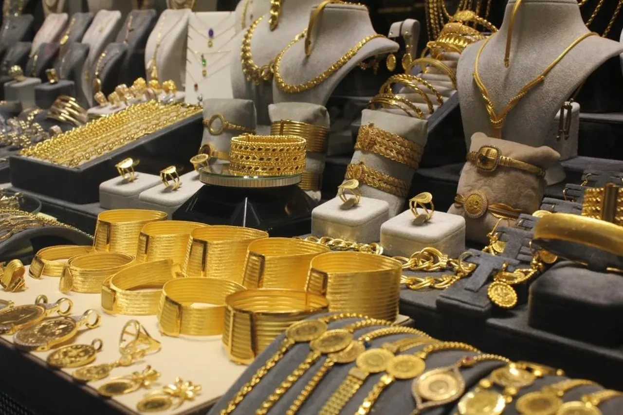 Gram altın 3 günde uçtu! Nasri Amcalar net konuştu: Yeni rekorlar gelecek 