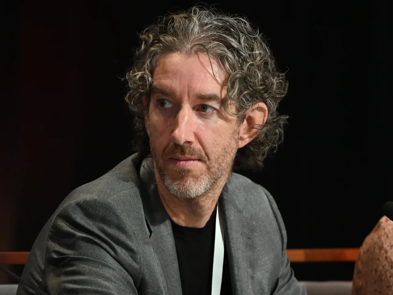 Onların parası artık çenemizi daha az yoracak! İşte bu yıl serveti en çok eriyen iş insanları 