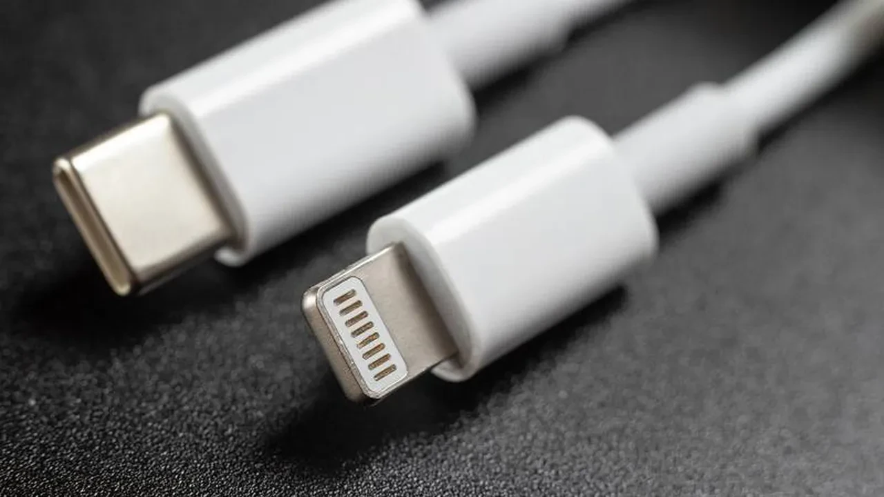 HIZLI ŞARJ TEKNOLOJİSİ DOST MU DÜŞMAN MI?