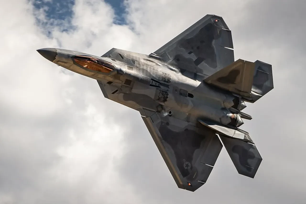 Dünyanın en hızlı askeri araçları hayran bıraktı! Sesten 3 kat daha hızlı uçabiliyorlar