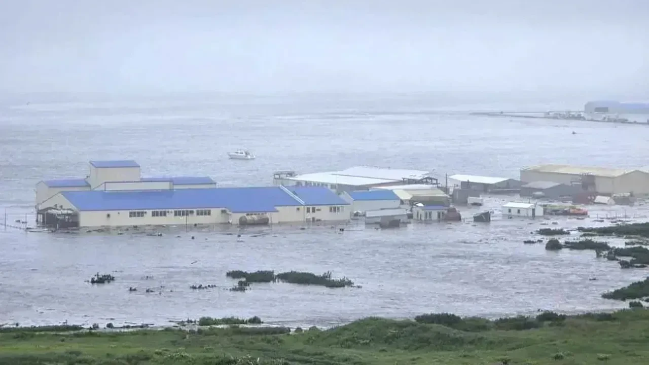 Rusya'da tsunami alarmı verdildi