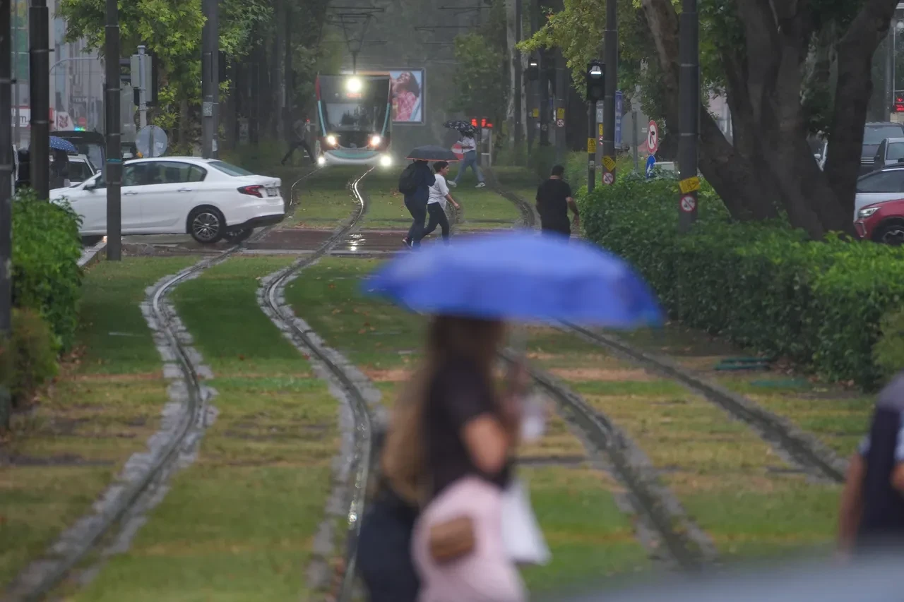 3 bölgeye dikkat! Meteoroloji uyardı: Sağanak yağış kapıda
