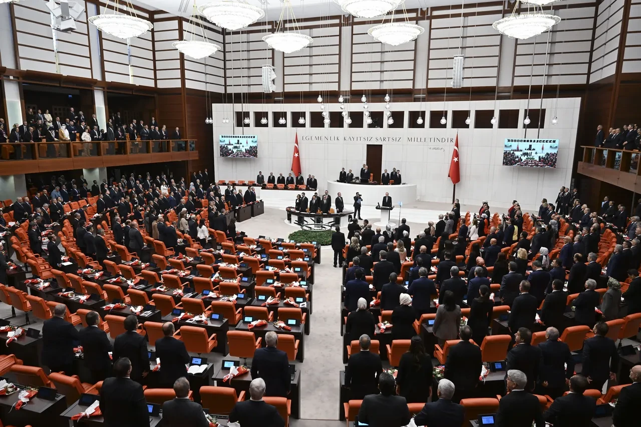 Cumhurbaşkanı Erdoğan'dan TBMM'de sürpriz görüşme!