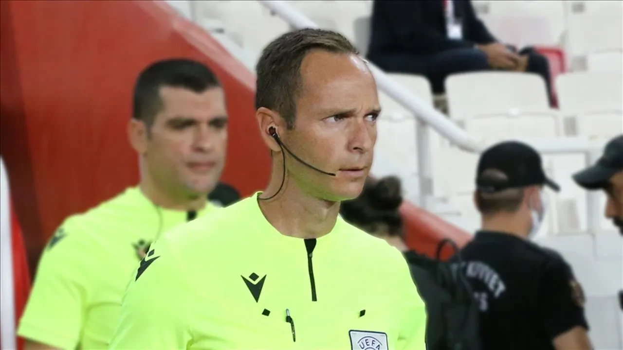 Fenerbahçe Nice maçı hakemi kim? Daha önce Fenerbahçe'nin 1 maçını yönetmişti