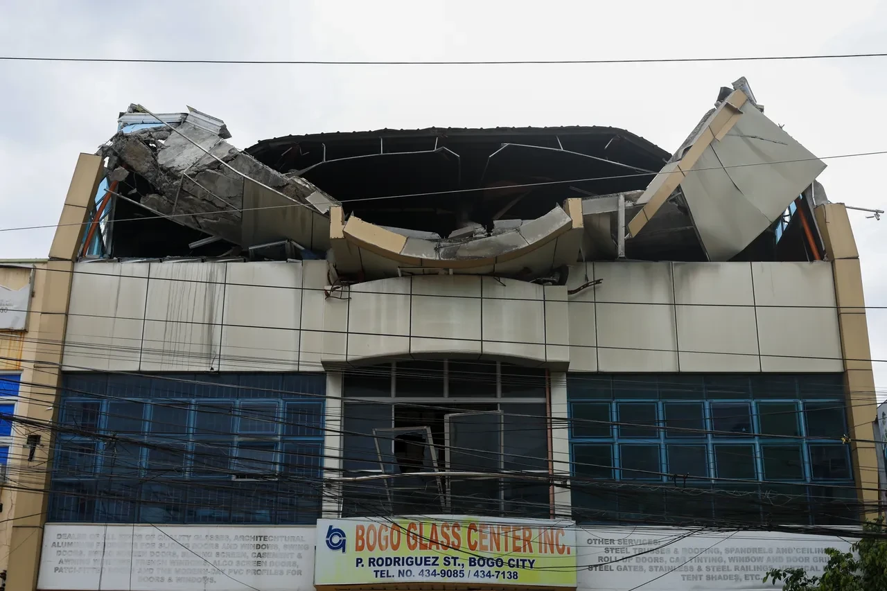 Filipinler'deki şiddetli depremde can kaybı artıyor