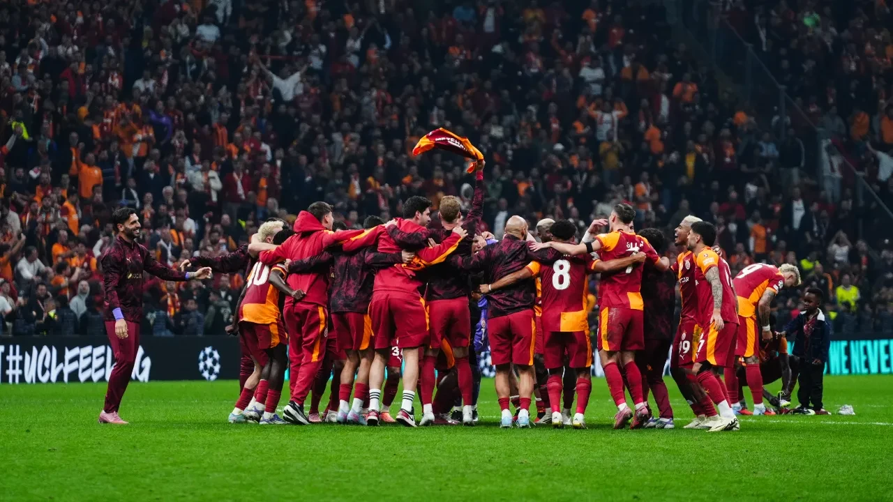 Galatasaray Şampiyonlar Ligi puan durumu! Liverpool galibiyeti sonrası güncel sıralama