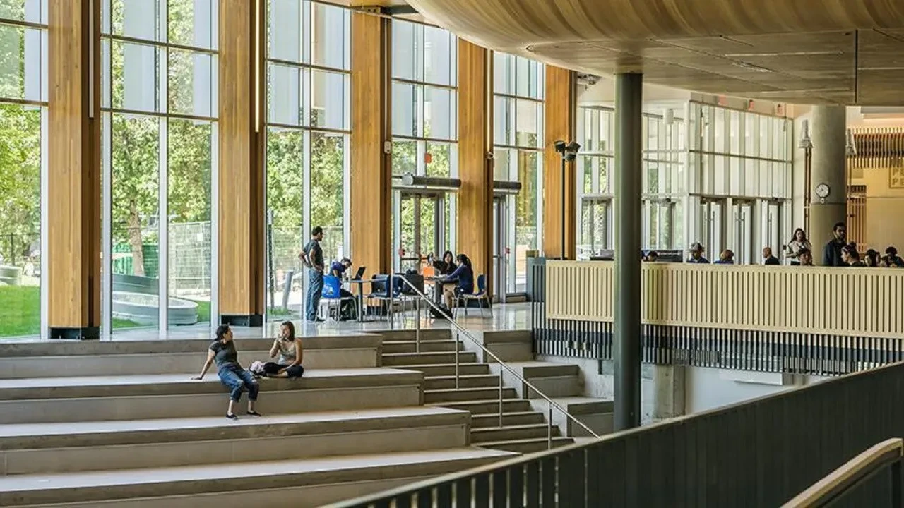 Üniversiteler 3 yıla mı düşüyor? Yeni düzenlemeyi YÖK duyuracak