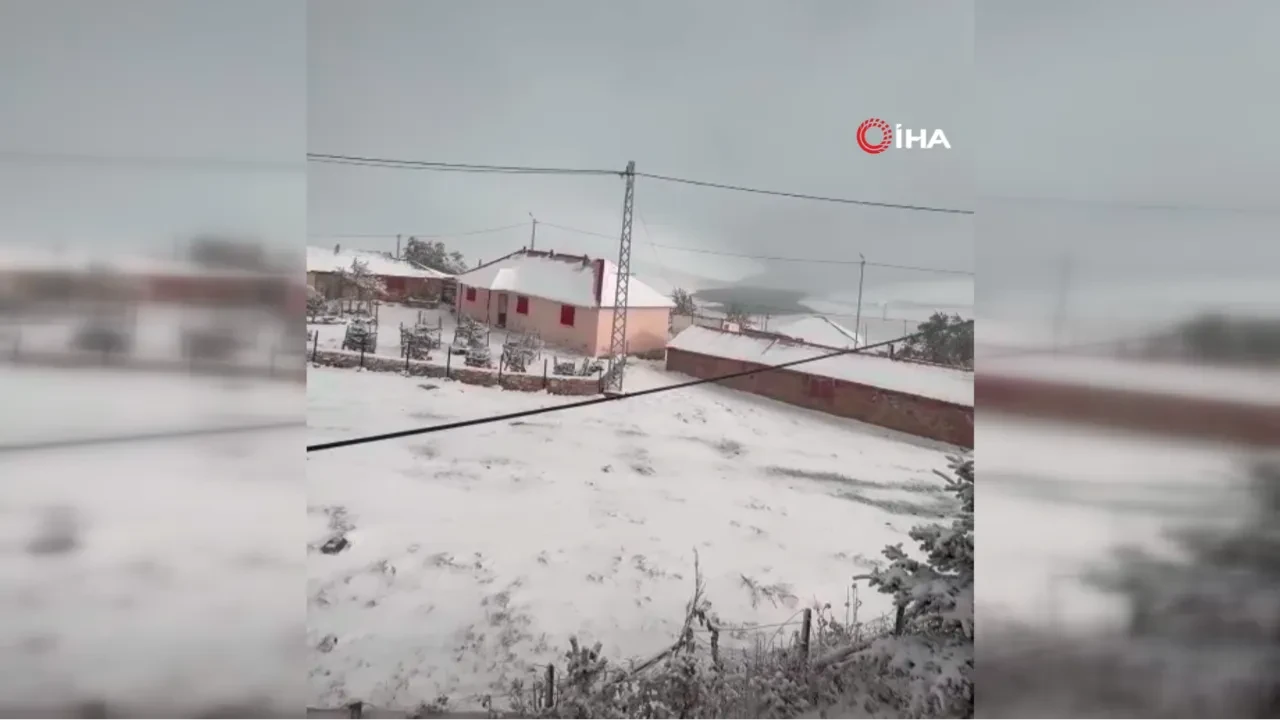 Gümüşhane’de her yer beyazlar içinde kaldı!