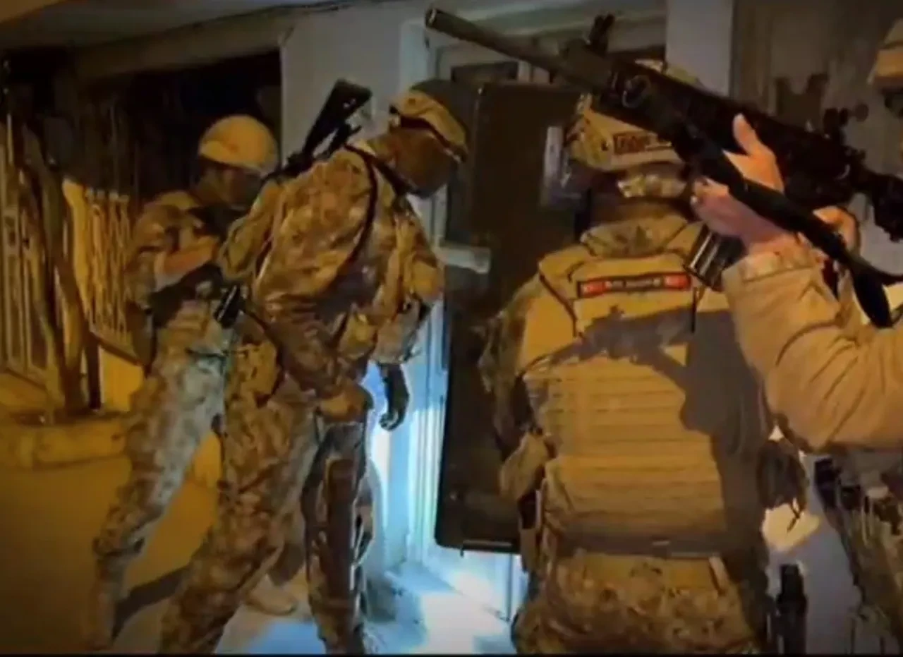 Kahramanmaraş il genelinde yapılan uyuşturucu operasyonunda 15 kişi tutuklandı