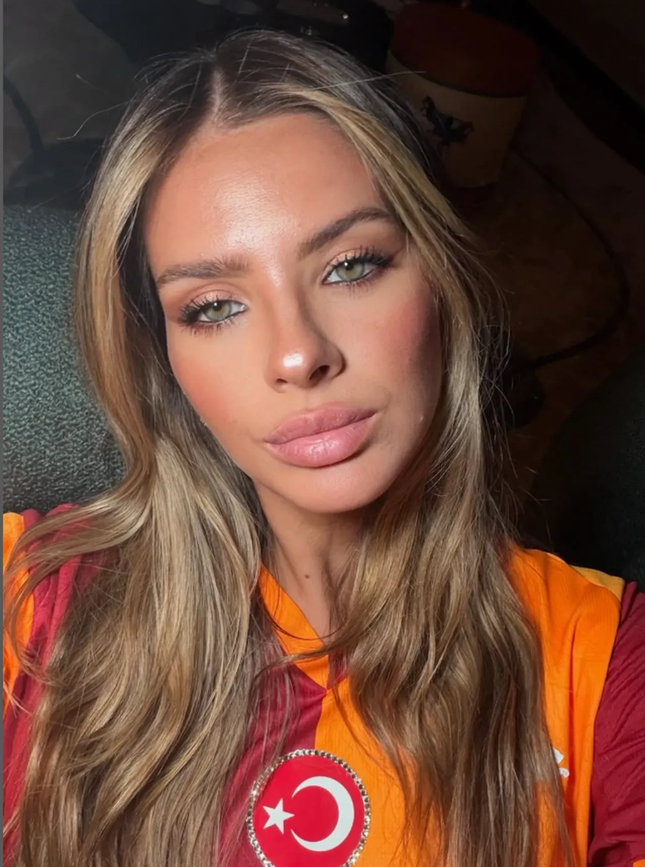 Mauro Icardi sevgilisi China Suarez için kesenin ağzını açtı! Yaptığı jest ile hayrete düşürdü