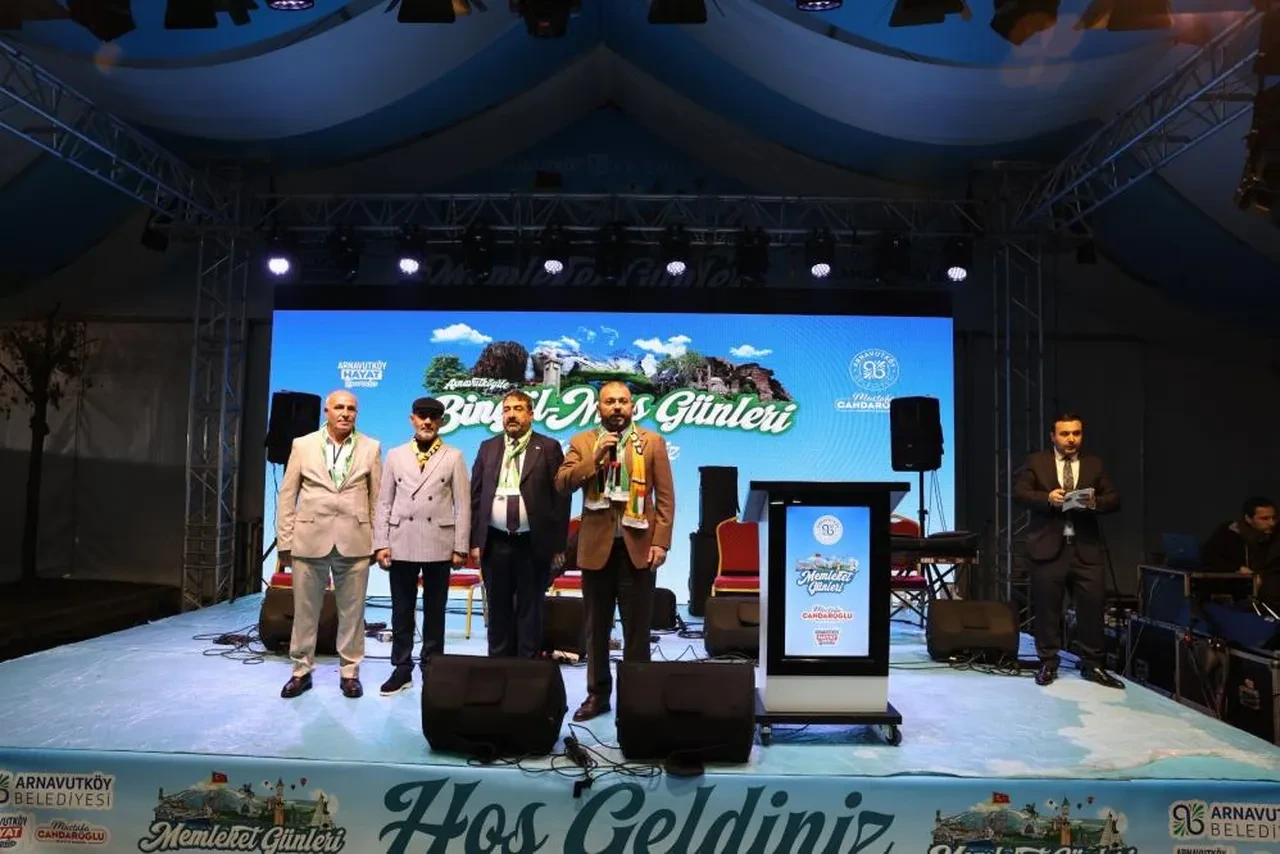 Arnavutköy’de Bingöl-Muş Memleket Günleri: Renkli görüntüler, yöresel yemekler!