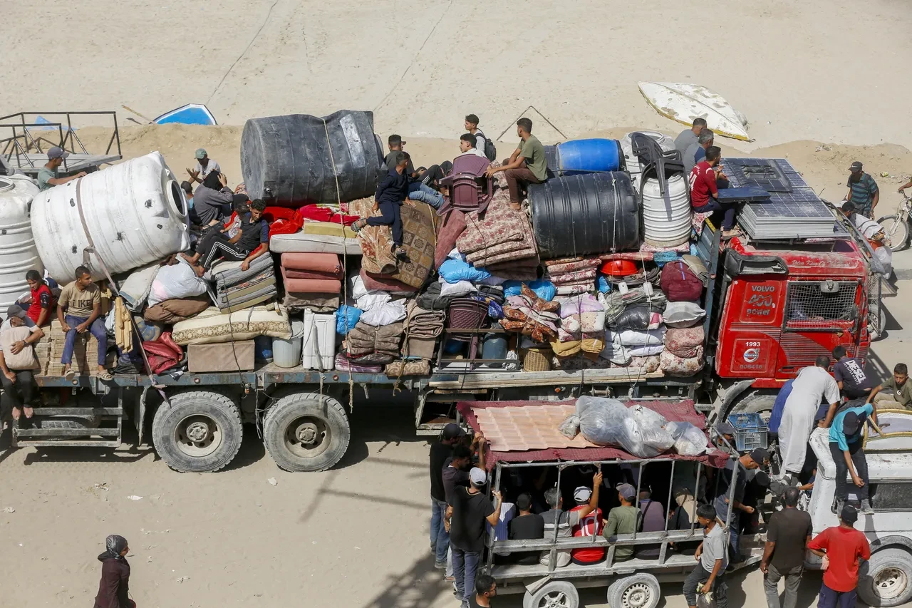 Gazze'ye geri dönüş başladı: Evlerine dönen Filistinliler kalıcı çözüm bekliyor