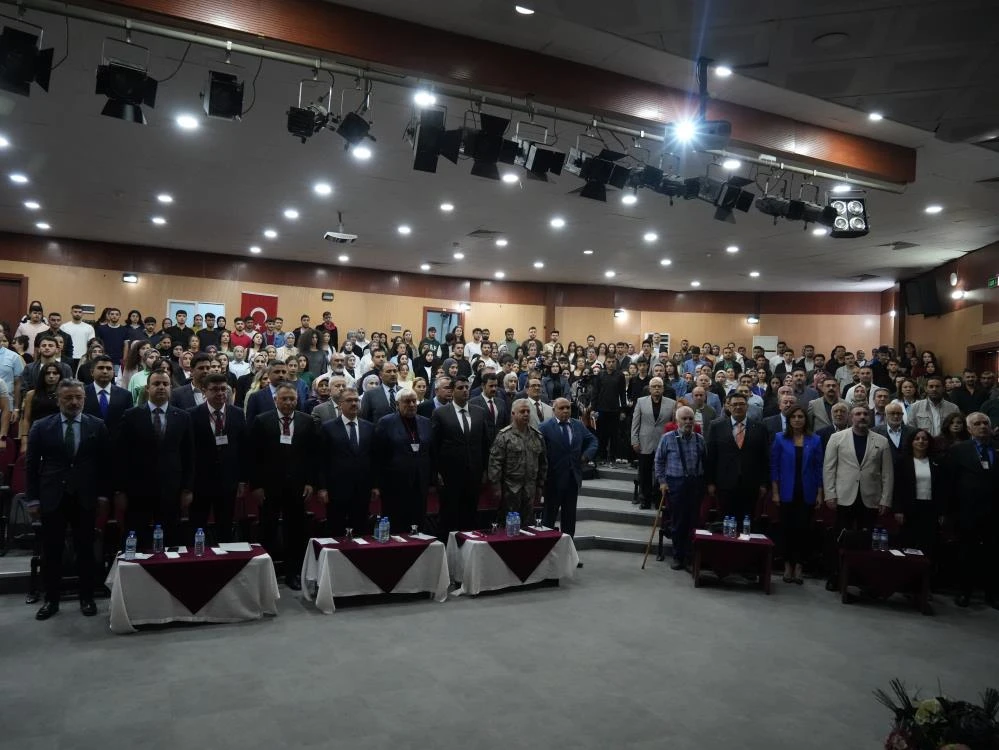 Iğdır’da gerçekleştirilen Dede Korkut Konferansı kültürel mirasa ışık tuttu