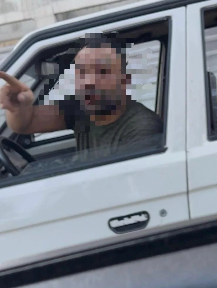 Kayseri’de trafikte tartıştığı kadınlara hakaret edip saldırdı! 