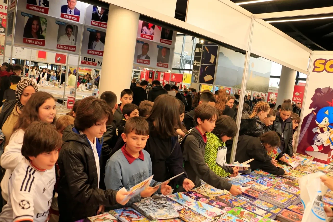 Kocaeli Kitap Fuarı’na hangi yazarlar gelecek 2025? 11 Ekim etkinlik takvimi