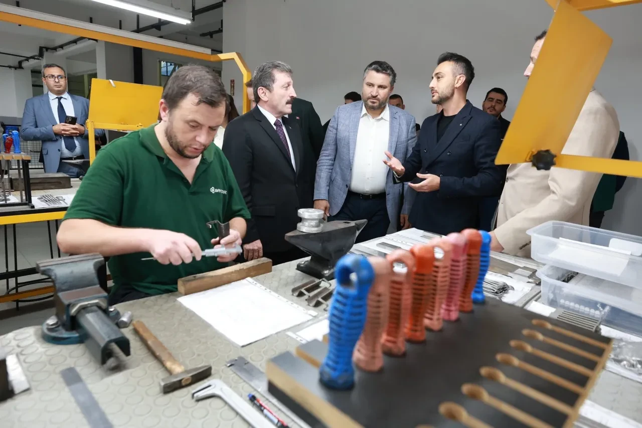 MKE ve BAYKAR’dan Samsun’a milyarlarca liralık yatırım