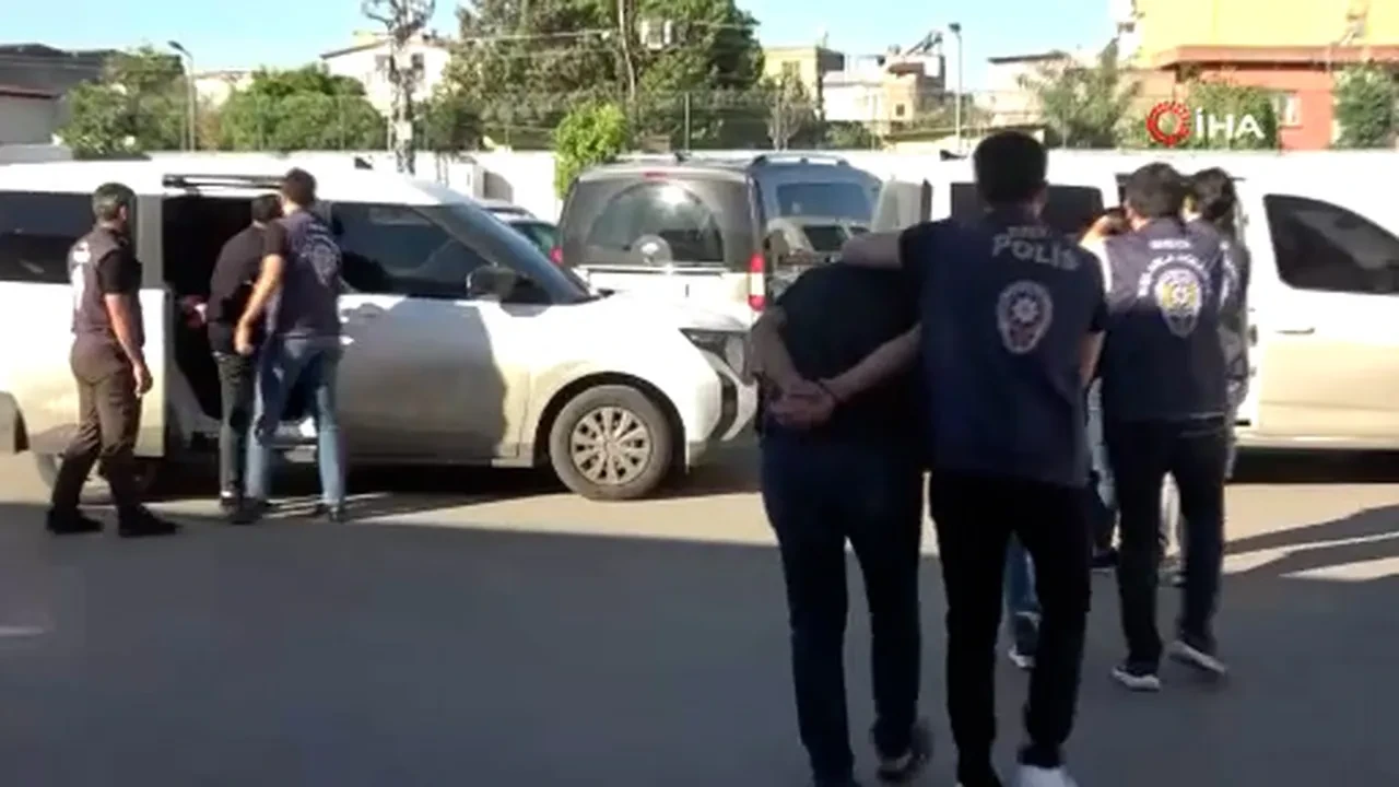 Araba alacaklar dikkat bu tuzağa düşmeyin! 'Sazan sarmalı' dolandırıcılarının taktiği ortaya çıktı