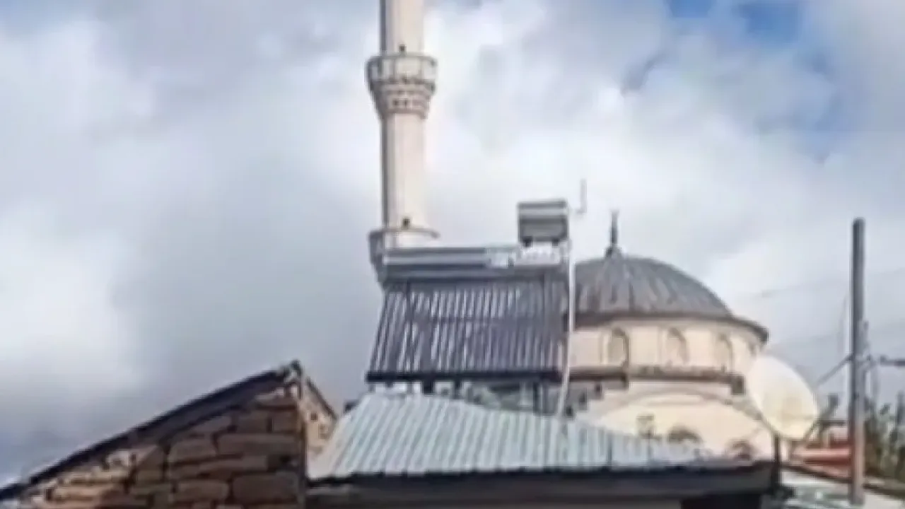 Cami hoparlöründen ilginç anons! 'Kaynak makinemi getirin' 