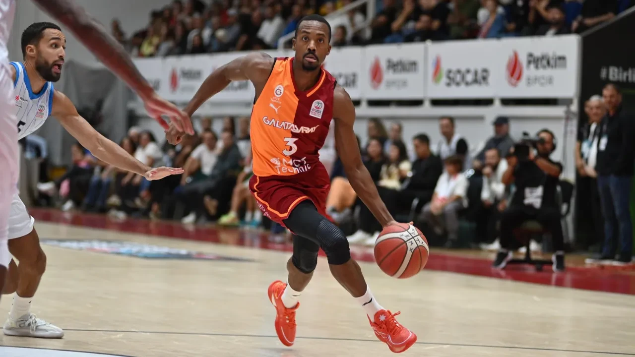 Errick McCollum farkıyla Galatasaray MCT Technic kazandı!