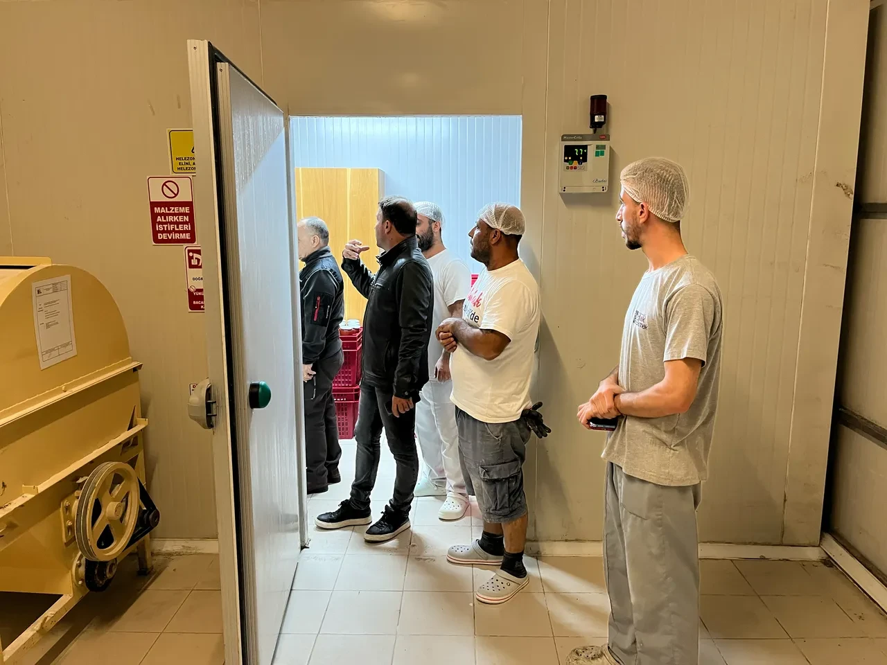 Halk ekmek fabrikasında mide bulandıran görüntüler! Sosyal medyada ortaya atılan iddia gerçek çıktı