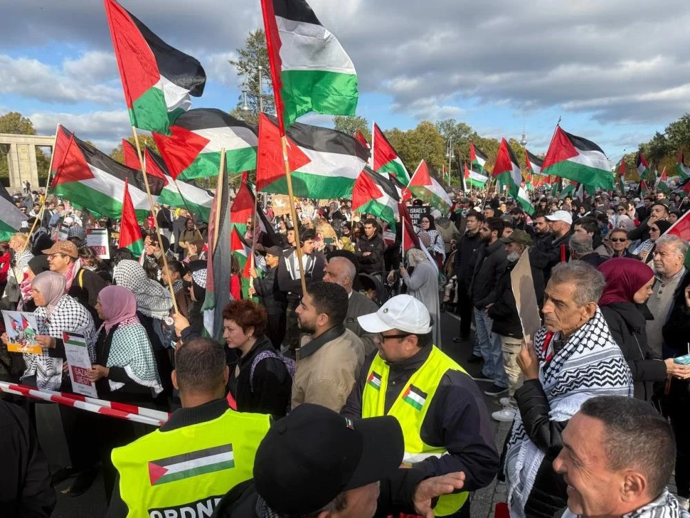 Berlin’de 16 bin kişi  Filistin’e destek gösterisinde buluştu