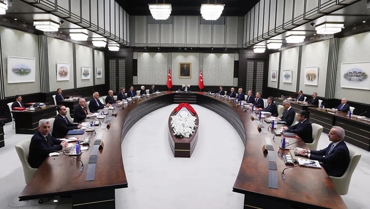 Yarın kabine toplantısı var mı? Kabine toplantısı saati ve gündem