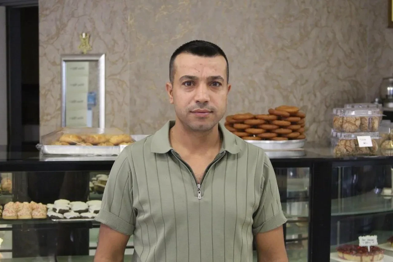 Adana'da esnafından kepek kapattıran isyan! 'El bombası attıracağım' diye tehdit ediyorlar 