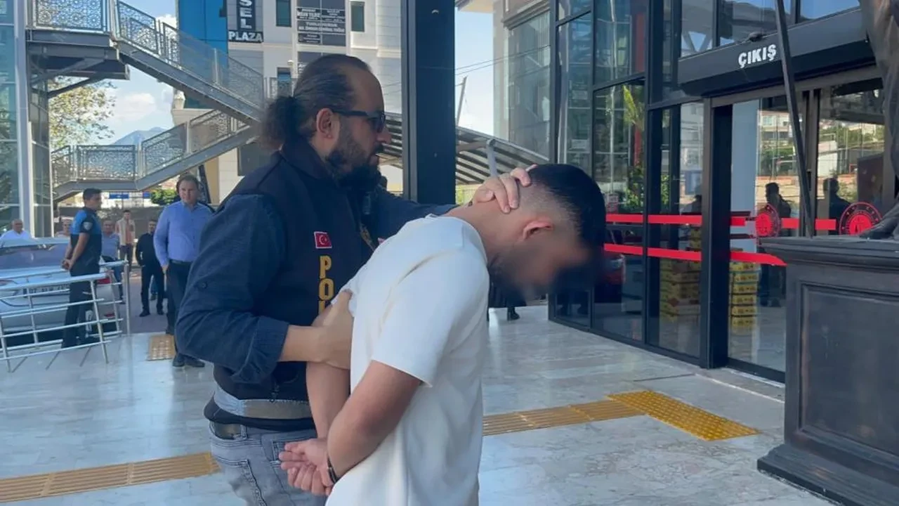 Antalya'da korkunç kavgada öldürdükleri genci uçuruma attılar!