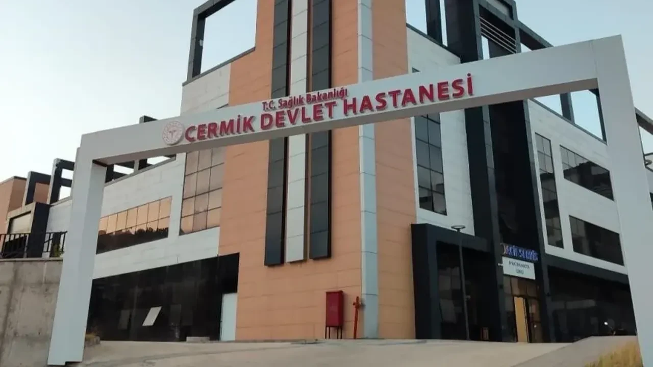 Çermik’te dehşet anları: Motosikletli saldırgan kadını bıçaklayıp kaçtı!