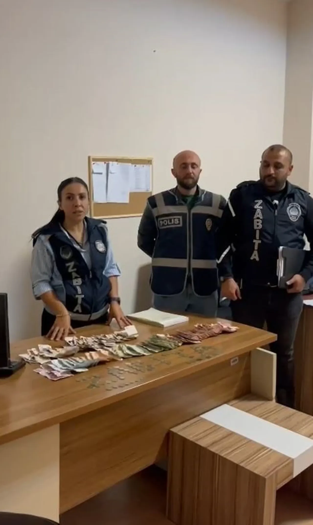 Dilenci değil adeta kuyumcu çıktı! Üstünden çıkanlar ekipleri şaşkına çevirdi