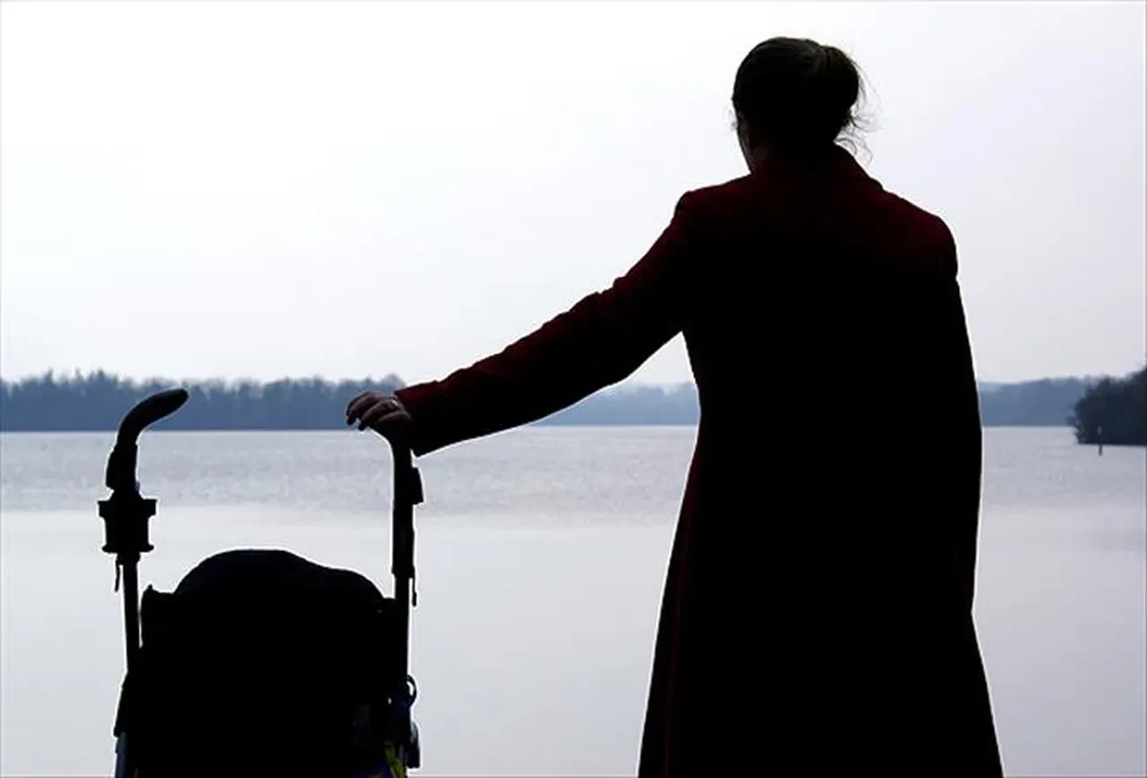 Doğum izninde yeni dönem: Aradaki fark kaldırılıyor!