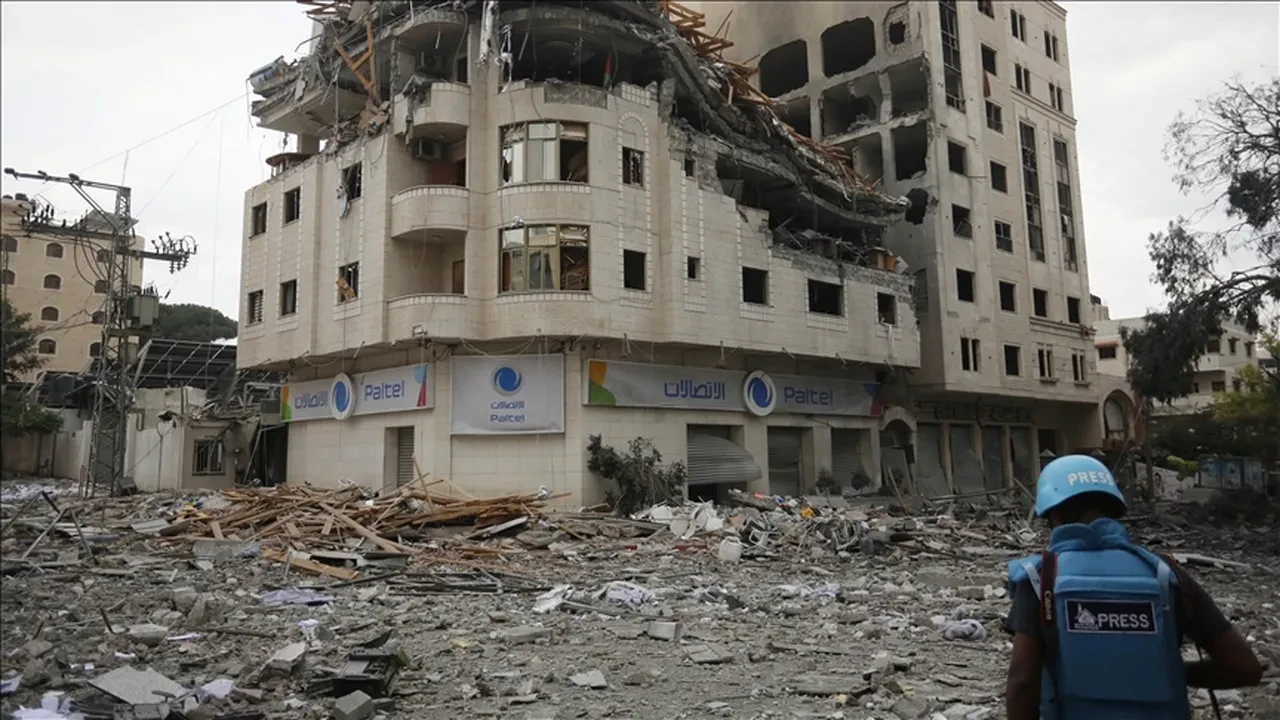 Filistinli Gazeteci Salih el-Caferavi İsrailli çeteler tarafından öldürüldü