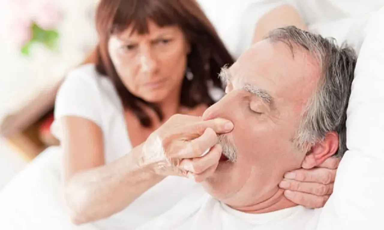 Grip ve alerjiyi ayırt etmenin yolları! İşte KBB Uzmanından hap gibi bilgiler