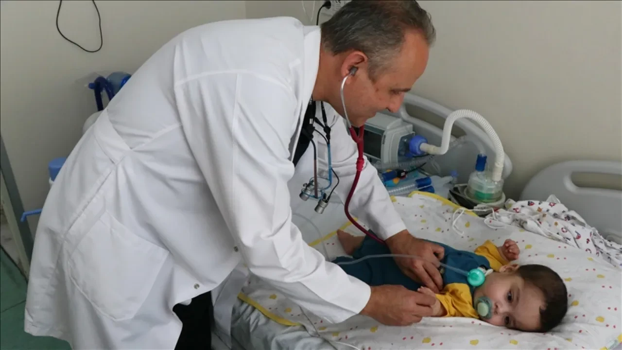 MHP'den kanun teklifi: Aileleri sevindirecek özel hastane düzenlemesi