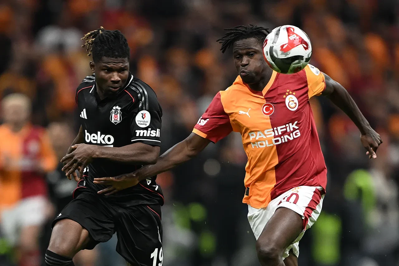 Singo'dan Galatasaray için büyük fedakarlık! Okan Buruk canlı yayında tek tek anlattı