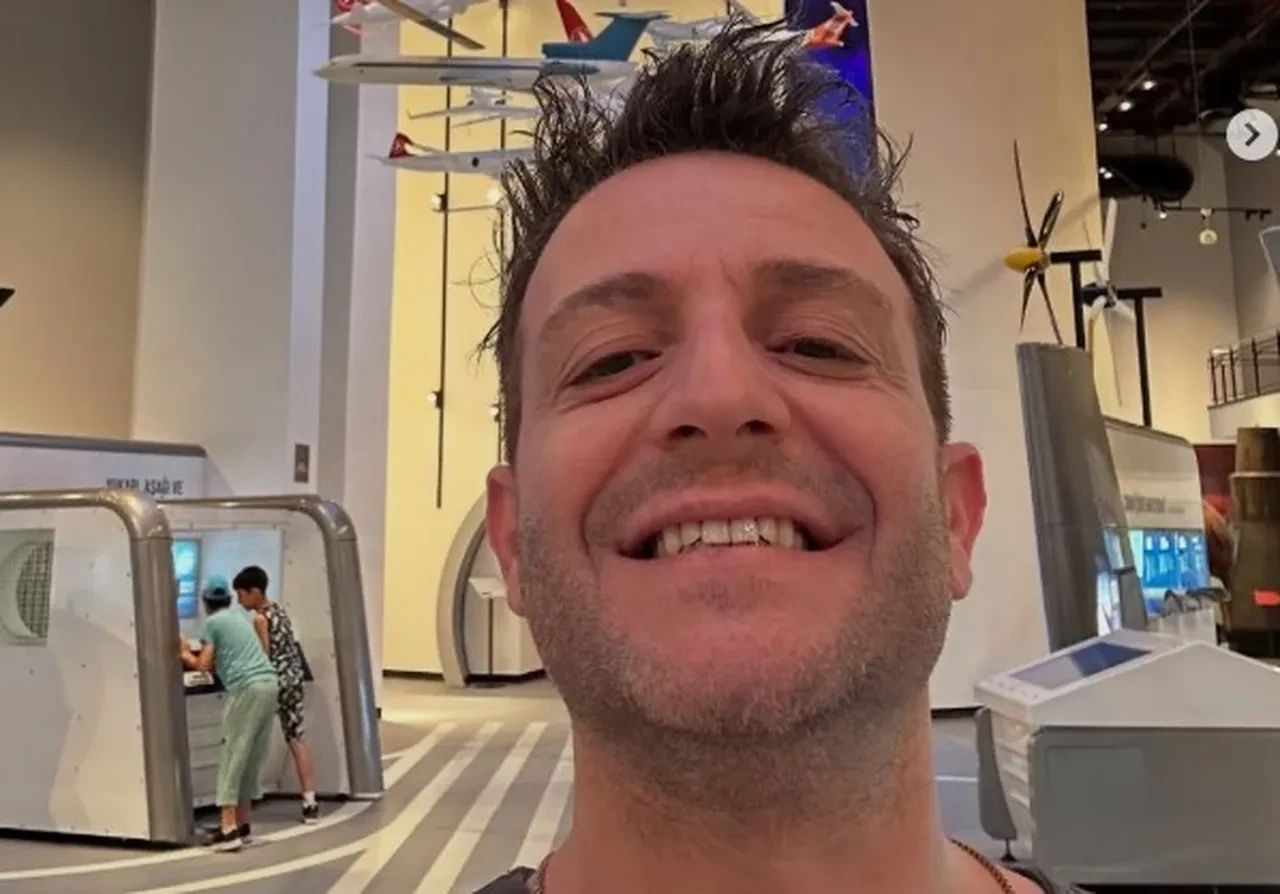 Sürpriz Kutusundaki adam öldü mü? Lemi Filozof için öldü iddiaları sosyal medyada arttı